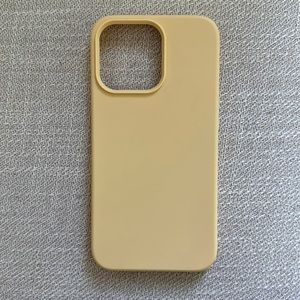 iphone 13 pro yellow silicone case